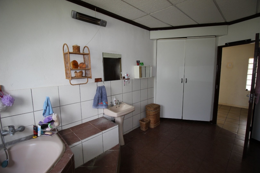 3 Bedroom Property for Sale in Deneysville Free State